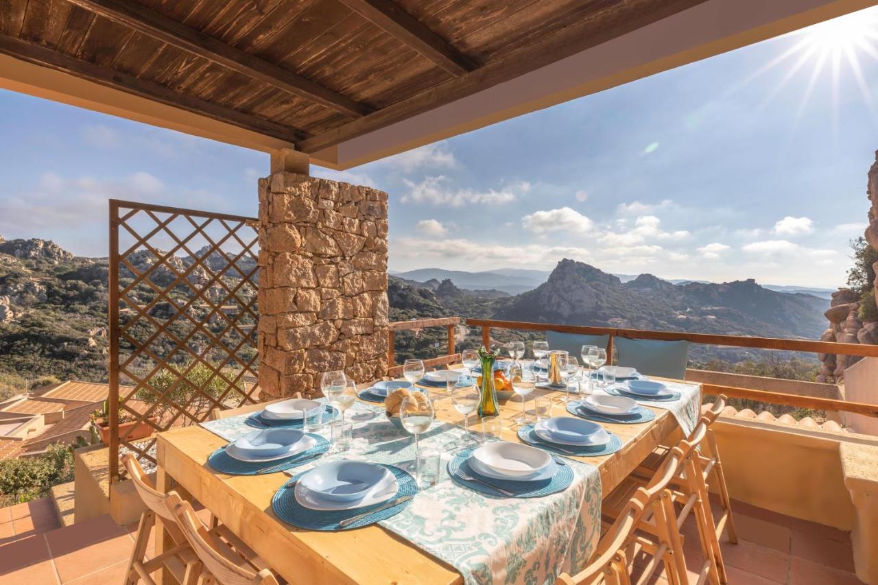 Villa Esmeralda - Free Wifi - With Swimming Pool Costa Paradiso Kültér fotó